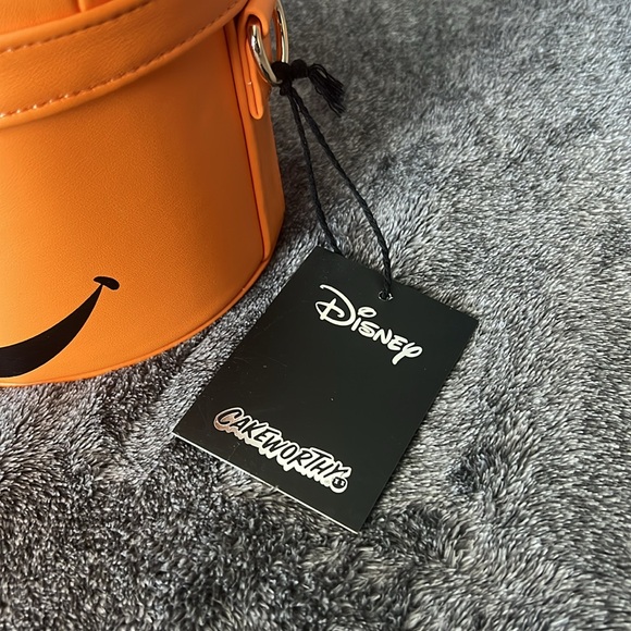 Mickey Pumpkin Bag - Picture 2 of 5